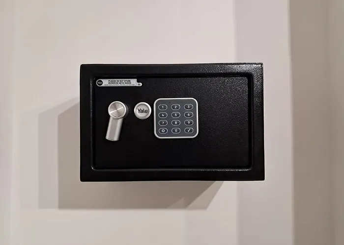A Casa Di Pina - St Peter 4* Rome